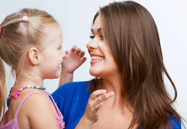 Madre y niña —  Fotos de Stock