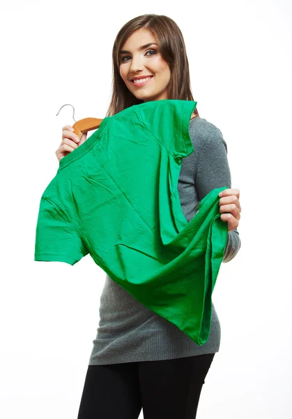Dívka drží ležérní oblečení — Stock fotografie