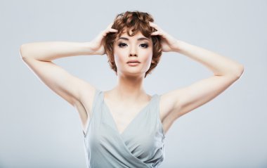 güzel bir kadın moda
