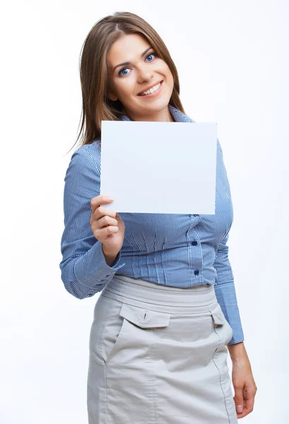 Kobieta trzymaj biały papier blank. — Zdjęcie stockowe