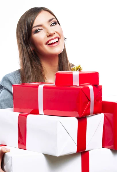 Zakenvrouw houden geschenkdozen — Stockfoto