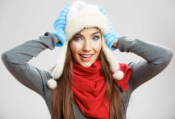 Casual inverno estilo jovem mulher — Fotografia de Stock