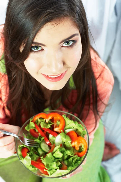 Mujer joven come ensalada . —  Fotos de Stock