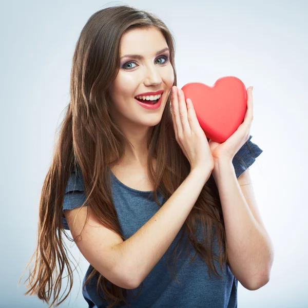 Frau mit rotem Herz. — Stockfoto