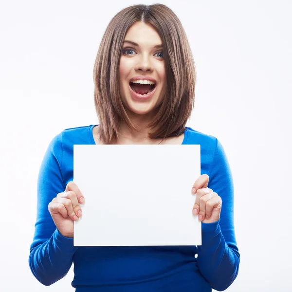 Mujer mantenga en blanco tarjeta — Foto de Stock