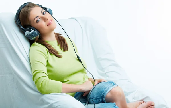 Woman lying on sofa — Stock Photo, Image