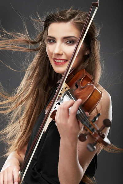 Kvinna med violin — Stockfoto