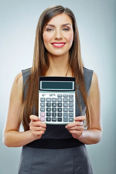 Mujer sostiene calculadora —  Fotos de Stock