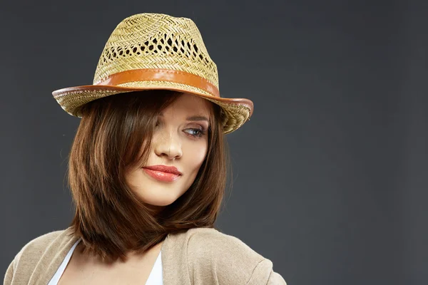 Bella donna con cappello — Foto Stock