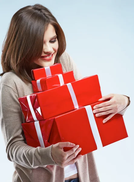 Mujer sosteniendo cajas de regalo —  Fotos de Stock