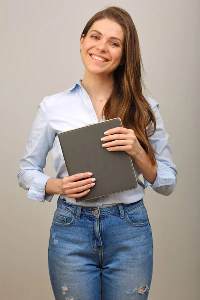 Mujer Sonriente Maestra Estudiante Con Libro Camisa Azul Jeans Aislados — Foto de Stock