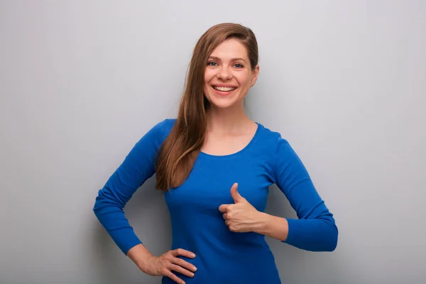 Mujer Retrato Aislado Con Pulgar Hacia Arriba Una Mano Cintura — Foto de Stock