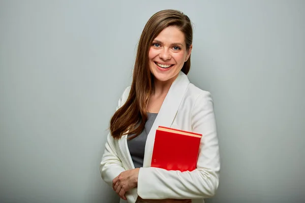 Lachende Glückliche Lehrerin Oder Studentin Mit Rotbuch Porträt — Stockfoto