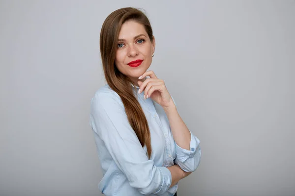 Sorrindo Mulher Negócios Pensando Tocando Seu Rosto Retrato Isolado — Fotografia de Stock