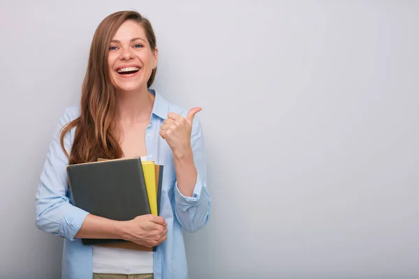 Lachende Lehrerin Oder Studentin Mit Buch Oder Arbeitsheft Blauen Hemd — Stockfoto