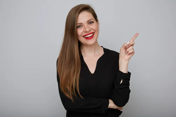 Mujer Negocios Sonriente Negro Apuntando Con Dedo Hacia Arriba Retrato — Foto de Stock