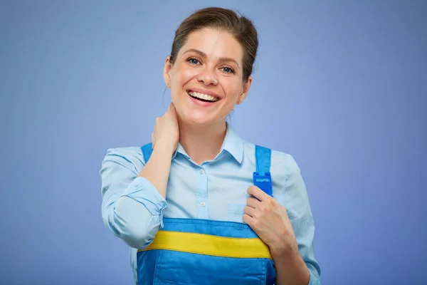 Vrouwelijke Werkster Overall Geïsoleerd Vrouwelijk Portret Blauw — Stockfoto