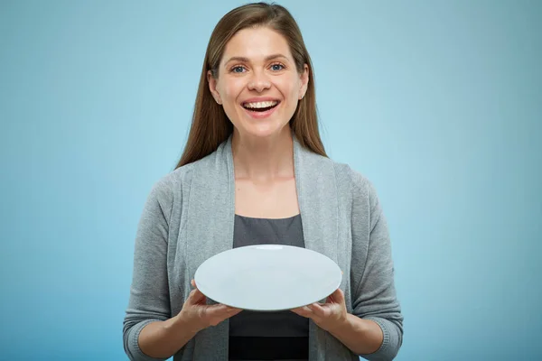 Woman Waitress Empty Plate Isolated Female Portrait — Stock Photo, Image