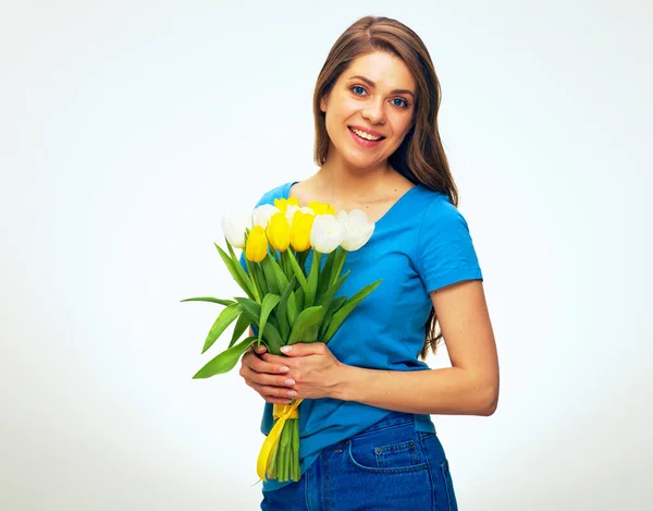 Retrato Aislado Mujer Feliz Con Gran Sonrisa Sosteniendo Tulipanes —  Fotos de Stock