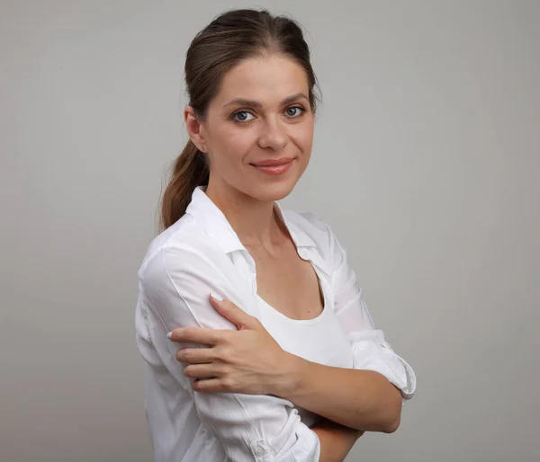 Portrait Smiling Woman Crossed Arms Isolated Portrait Woman White Shirt — Stock Photo, Image