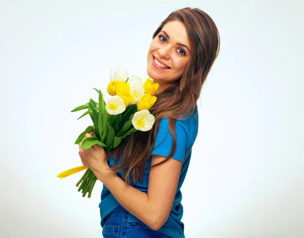 Retrato Aislado Mujer Feliz Con Gran Sonrisa Sosteniendo Tulipanes —  Fotos de Stock