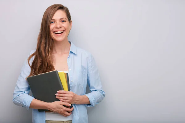 Lachende Vrouw Leraar Student Met Boek Werkboek Geïsoleerd Portret Blauw — Stockfoto