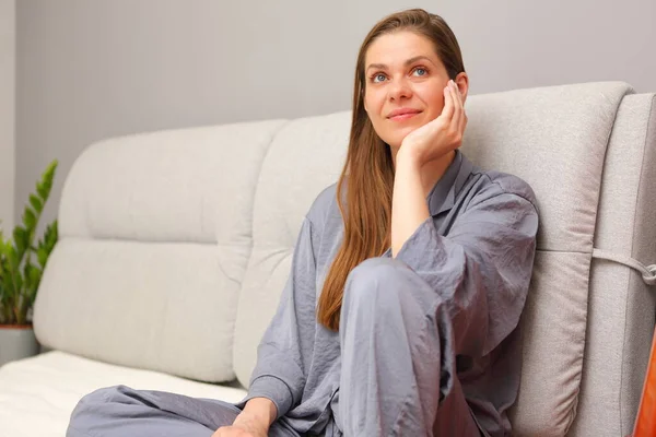 Relaxing Dreaming Woman Sitting Bed Looking — Stock Photo, Image