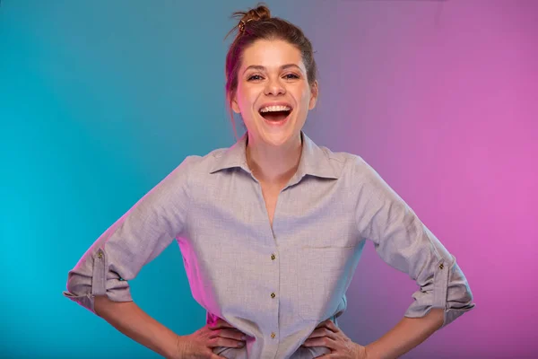 Mujer Feliz Sonriente Con Peinado Moño Retrato Con Luces Neón —  Fotos de Stock