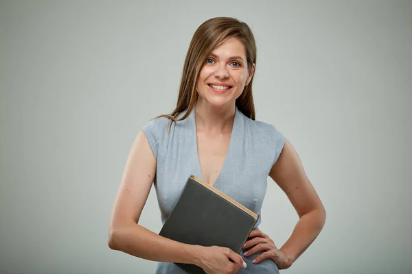 Profesora Sonriente Empresaria Con Libro Retrato Aislado —  Fotos de Stock