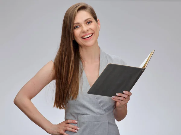 Profesora Sonriente Mujer Negocios Estudiante Pie Con Libro Abierto Sosteniendo — Foto de Stock