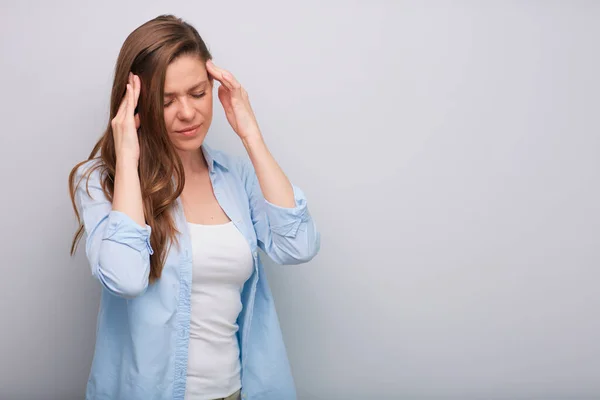 Huvudvärk Kvinna Smärta Och Stress Isolerad Kvinnlig Porträtt Kvinna Röra — Stockfoto