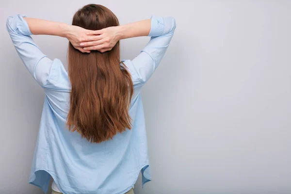 Uzun Saçlı Elleri Çapraz Bir Kadın Izole Edilmiş Sırt Portresi — Stok fotoğraf