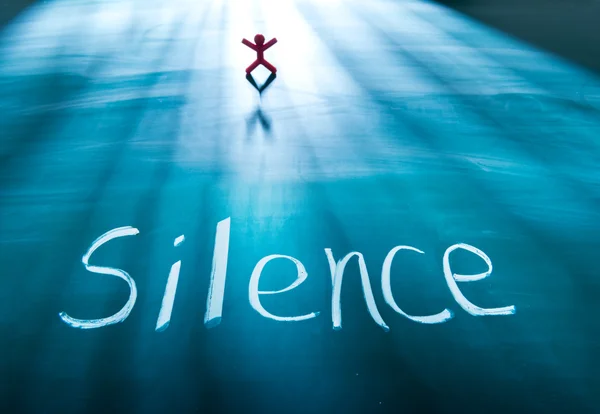 Silence concept, conceptual word on blackboard — Stock Photo, Image