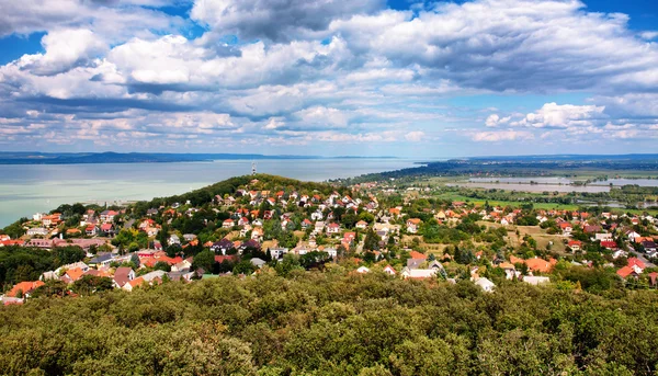 Krajina u jezera balaton, Maďarsko — Stock fotografie