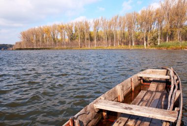 düz deniz durgun, Macaristan