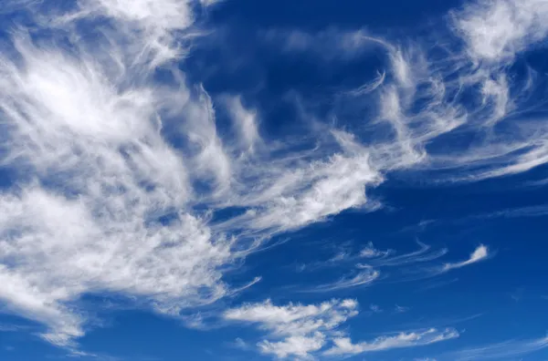 Облачно Голубое Небо Летнее Время — стоковое фото