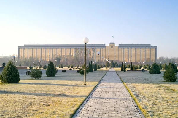 Cabinet of Ministers of republic of Uzbekistan — Stock Photo, Image