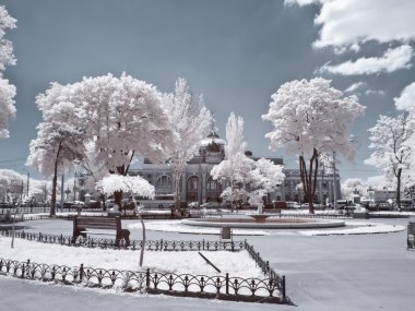 Tren İstasyonu'na daha önce kare