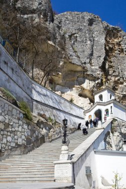 uspensky mağara Manastırı