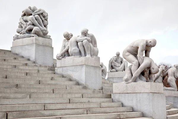 Sochy ve frogner park — Stock fotografie