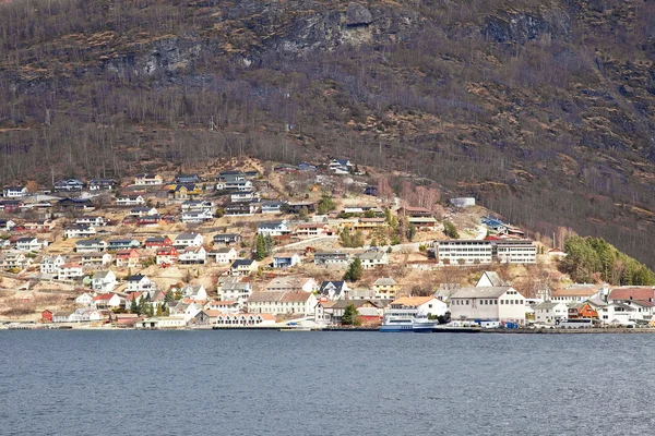 Pobřeží fjordu sognefjord — Stock fotografie