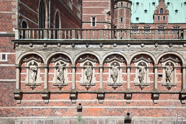 Denemarken. Frederiksborg kasteel — Stockfoto