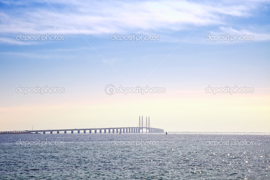 Bridge between the states