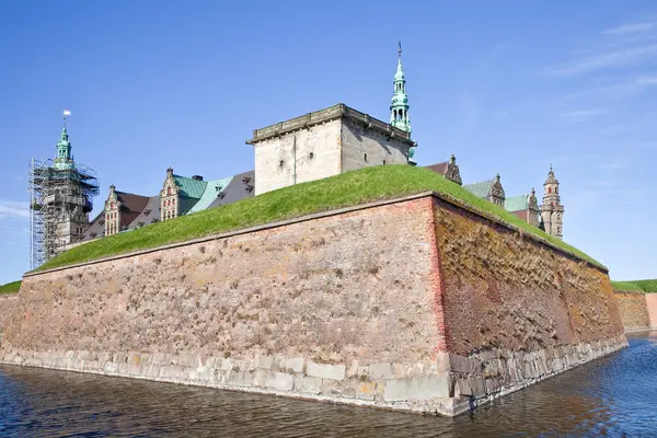 Denemarken. gehucht kasteel. Kasteel Kronborg — Stockfoto