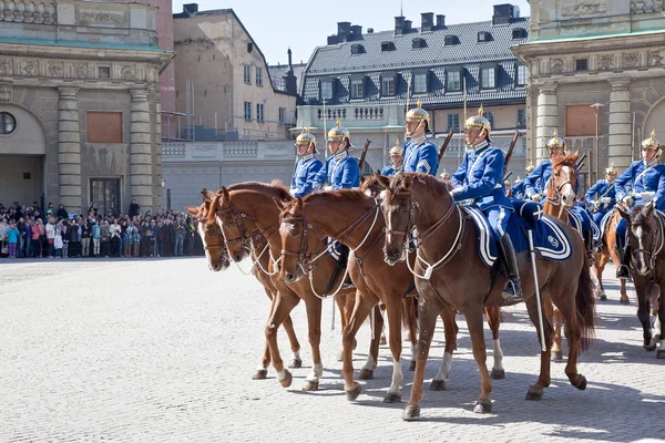 Changing of the guard near the royal palace. Sweden. Stockholm — Stock Photo, Image