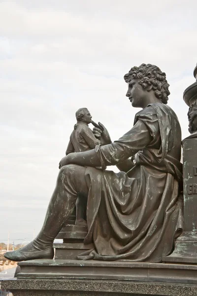 Ano 1876. Monumento ao escultor alemão Ernst Rietschel.Pede — Fotografia de Stock