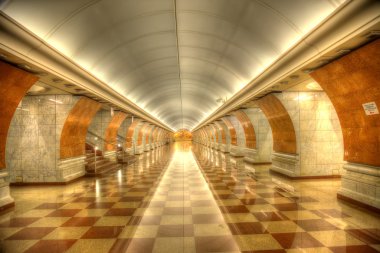 Metro İstasyonu, hdr