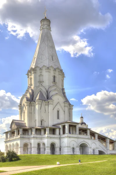 Kostel Nanebevstoupení Páně. HDR — Stock fotografie