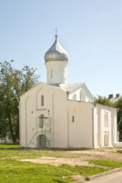 Yaroslavovo Dvorishche. Templos antiguos —  Fotos de Stock