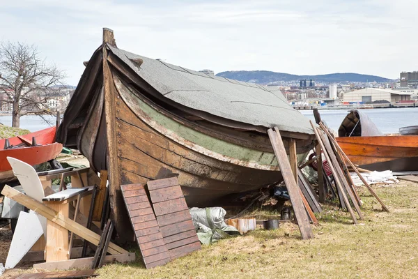 Boten aan de wal — Stockfoto